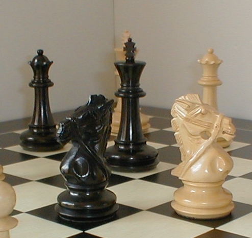 Rein Knight Ebony & Black Anegre Board